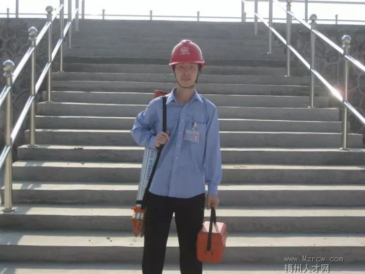 �鿴MZR086141�ĸ��˼���